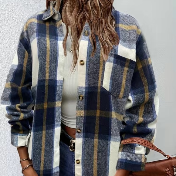 Women’s Blue Plaid Print Shacket Jacket Casual Button Front Long Sleeve NWT - Picture 2 of 8